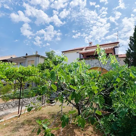 Bozena Apartment