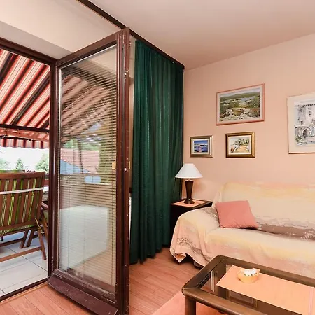 Bozena Apartament Punat